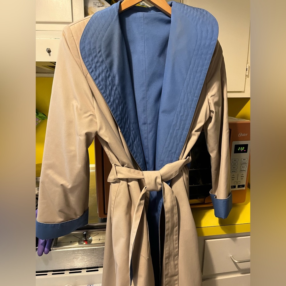 Reversible rain coat size medium